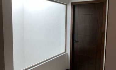 CASA EN VENTA EN FRACCIONAMIENTO PRIVADO EN VIÑEDOS