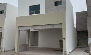 CASA EN VENTA EN FRACCIONAMIENTO PRIVADO EN VIÑEDOS