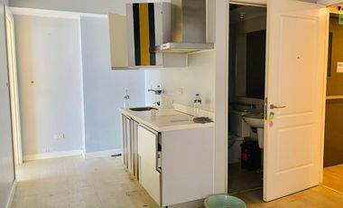 Penthouse unit for sale with parking included in AZURE URBAN RESORT RESIDENCES - MIAMI, KM 16 WEST SERVICE ROAD, BRGY. MARCELO GREEN, PARAÑAQUE