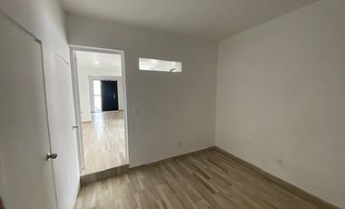 Casa en venta remodelada para oficina en ladrón de Guevara