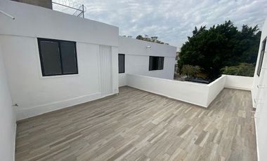Casa en venta remodelada para oficina en ladrón de Guevara