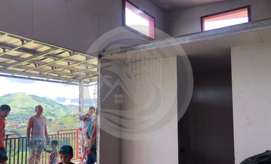 HS027 | Unfinished Vacation House For Sale in Marilog