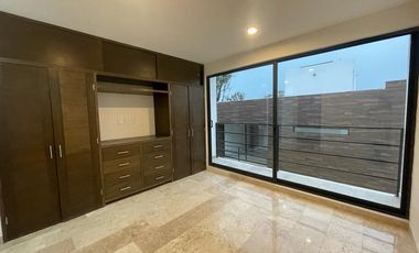 VENTA CASA EN LAGO DE GUADALUPE 200 MTS VISTA PANORAMICA