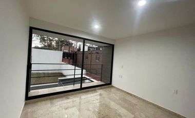 VENTA CASA EN LAGO DE GUADALUPE 200 MTS VISTA PANORAMICA