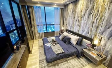 WESTIN HOTEL 1BR CONDO ACROSS SM MEGAMALL AND SAN MIGUEL MANDALUYONG