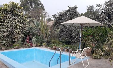 Fundo con casa de canpo y gran area verde en Pachacamac