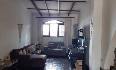 Fundo con casa de canpo y gran area verde en Pachacamac