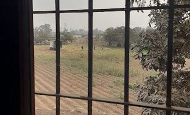 Fundo con casa de canpo y gran area verde en Pachacamac