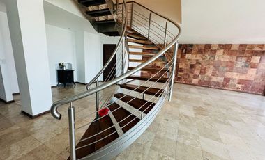 Se Vende Pent-house 320 m2 vista panorámica 3 recamaras, estudio, 4 1/2 baños