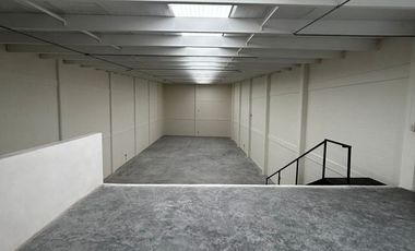 BODEGA INDUSTRIAL 800M2