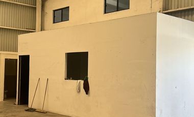BODEGA INDUSTRIAL 800M2