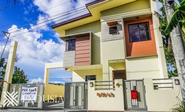 9.35M READY FOR OCCUPANCY 4 BEDROOM UNIT LOCATED AT DASMARIÑAS, CAVITE