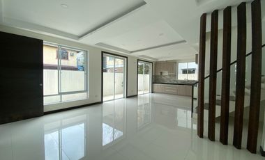 House for Sale in Las Pinas near CAA and Evacom