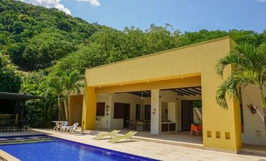 FINCA LOS ARBOLES EN ALQUILER EN COPACABANA LLAMANOS AL3004140037 BIENVENIDOS