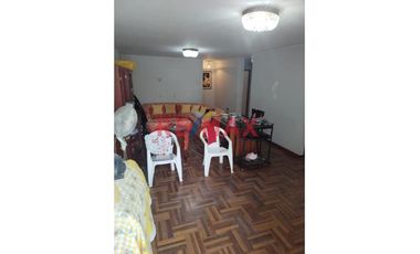 Acogedora Casa en Venta Cerca a Municipalidad de Los Olivos