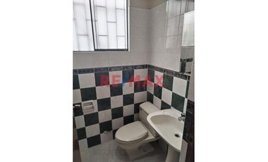 Acogedora Casa en Venta Cerca a Municipalidad de Los Olivos