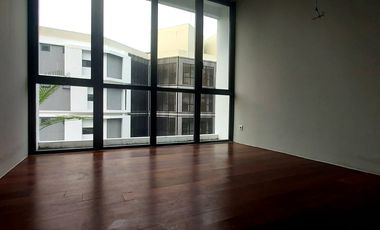 DIJUAL/ DISEWAKAN  APARTEMEN ROSEBAY LT 3 graha famili