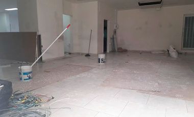 PR17016 Local en arriendo en el sector Villa Nueva, Medellin