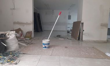 PR17016 Local en arriendo en el sector Villa Nueva, Medellin