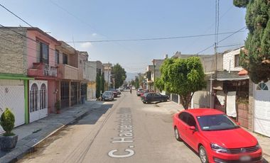 ¡APROVECHA ESTA INCREÍBLE OPORTUNIDAD PARA HACER CRECER TU PATRIMONIO! Casa en REMATE BANCARIO en Hacienda Real De Tultepec