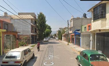 ¡APROVECHA ESTA INCREÍBLE OPORTUNIDAD PARA HACER CRECER TU PATRIMONIO! Casa en REMATE BANCARIO en Hacienda Real De Tultepec