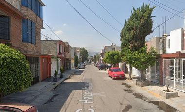 ¡APROVECHA ESTA INCREÍBLE OPORTUNIDAD PARA HACER CRECER TU PATRIMONIO! Casa en REMATE BANCARIO en Hacienda Real De Tultepec