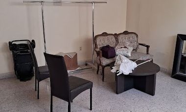 VENDO CASA GRANDES ESPACIOS