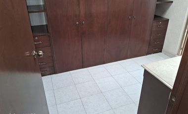 VENDO CASA GRANDES ESPACIOS