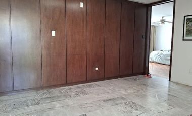 VENDO CASA GRANDES ESPACIOS