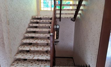 VENDO CASA GRANDES ESPACIOS