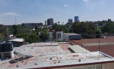 VENDO CASA GRANDES ESPACIOS