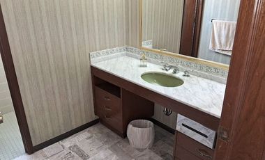 VENDO CASA GRANDES ESPACIOS