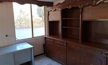 VENDO CASA GRANDES ESPACIOS