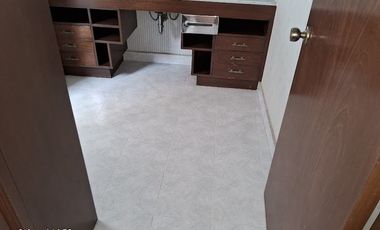VENDO CASA GRANDES ESPACIOS