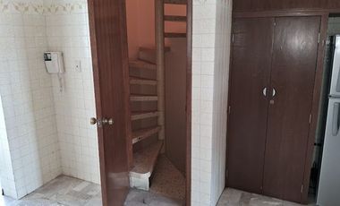 VENDO CASA GRANDES ESPACIOS
