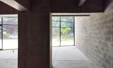 PR18937 Local en arriendo en el sector Los Naranjos