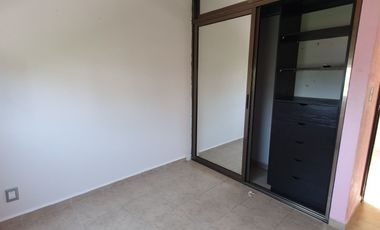 Casa climatizada de 3 recámaras en clúster en Dream Lagoons. Vigilancia 24/7