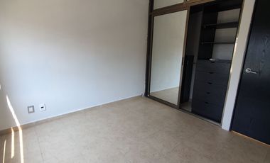 Casa climatizada de 3 recámaras en clúster en Dream Lagoons. Vigilancia 24/7