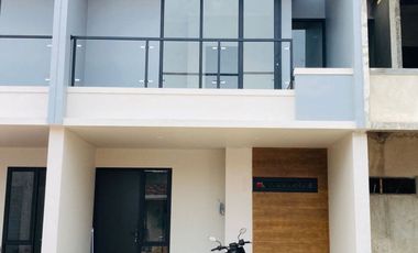 Rumah Cluster Baru Minimalis Modern Strategis Dekat Komsen Jatiasih Bekasi