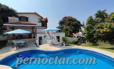 Hermosa Casa para Vacaciones o Fines de Semana en Fracc. Lomas de Cocoyoc, Morelos