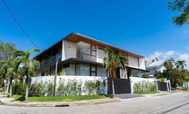 Brand New High End Corner House and Lot with Elevator in Ayala Alabang Village, Muntinlupa