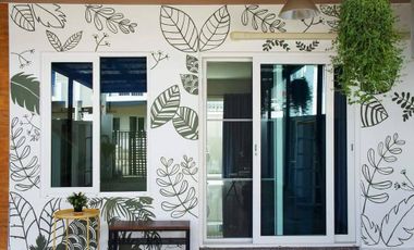 Townhouse for rent/sell on Mahidol Road. (Available 1 May)