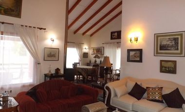 EN VENTA DOS AMPLIAS CASAS EN PARCELA A 5 MINUTOS  DE VILLARRICA