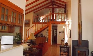 EN VENTA DOS AMPLIAS CASAS EN PARCELA A 5 MINUTOS  DE VILLARRICA