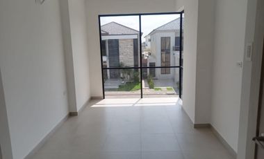 Casa de venta en la Urbanización Ciudad Celeste, Samborondón, de estreno.