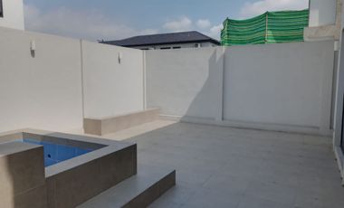Casa de venta en la Urbanización Ciudad Celeste, Samborondón, de estreno.