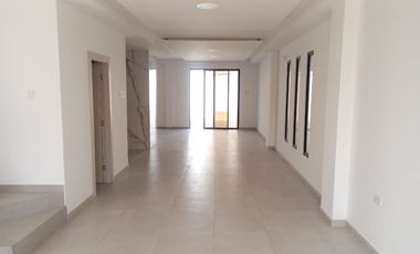 Casa de venta en la Urbanización Ciudad Celeste, Samborondón, de estreno.