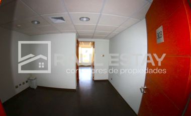 ¡OFERTA! Vendemos Oficina en Importantisimo Edificio