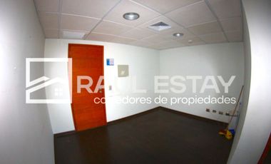 ¡OFERTA! Vendemos Oficina en Importantisimo Edificio