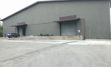 2,342 sqm High Ceiling Concrete Warehouse with Spacious Parking Area